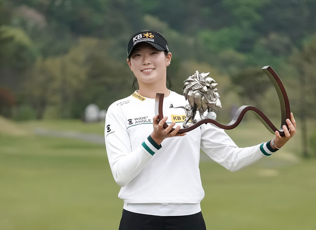 와이드앵글, KLPGA 방신실 우승 기념 신상품 20% 할인 프로모션 진행